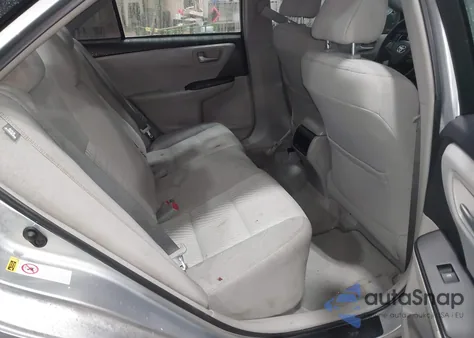 2015 Toyota Camry Hybrid Le z USA, uszkodzony, nr VIN 4T1BD1FK0FU142809